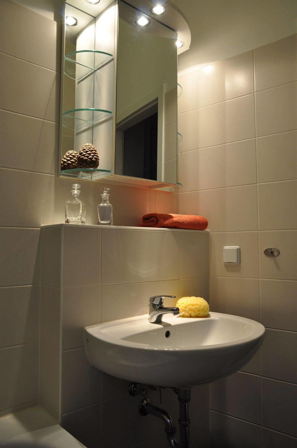 Gasthuis Hotel-pension Charlottenburg *