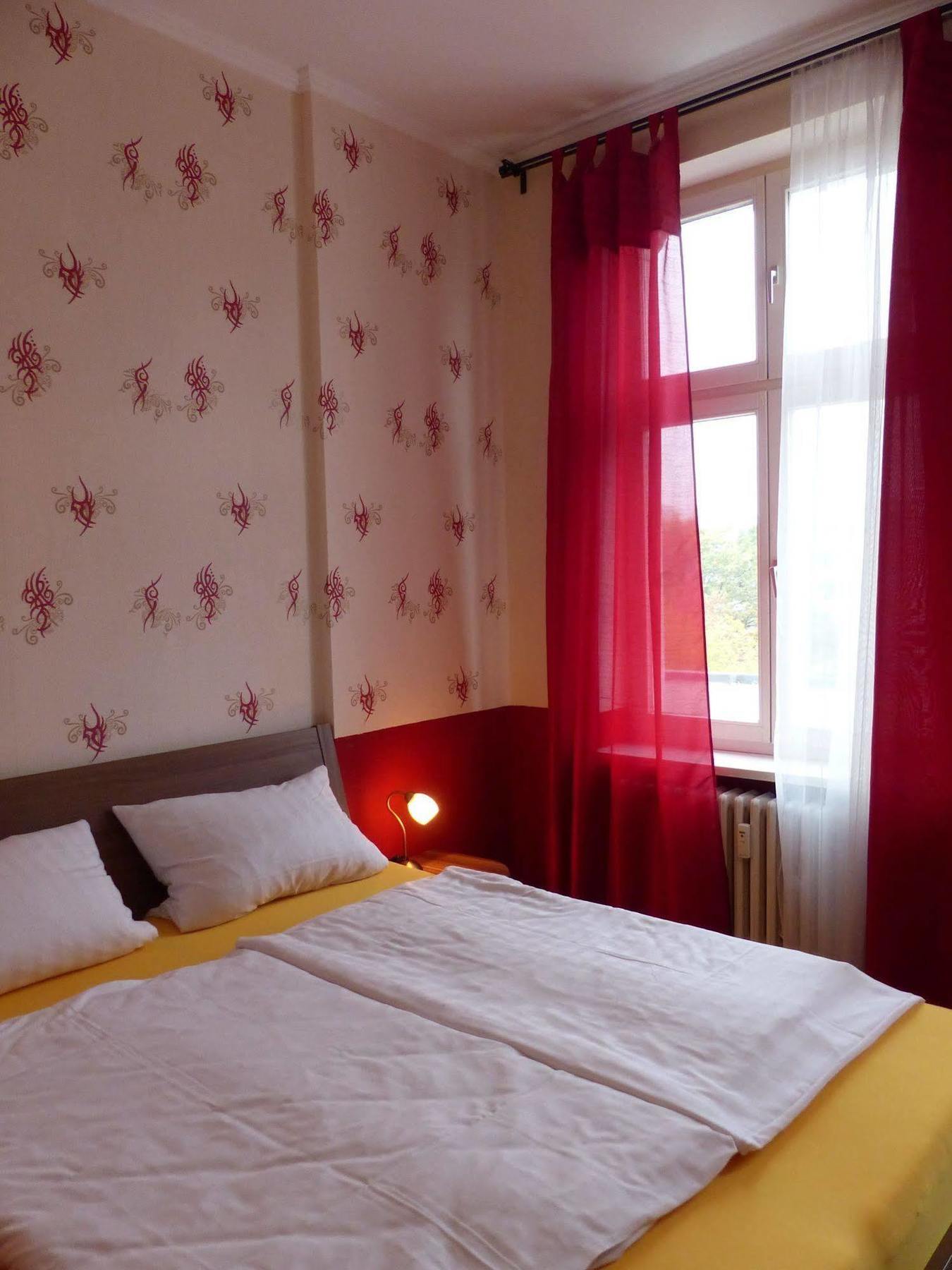 Hotel-pension Charlottenburg Gasthuis *